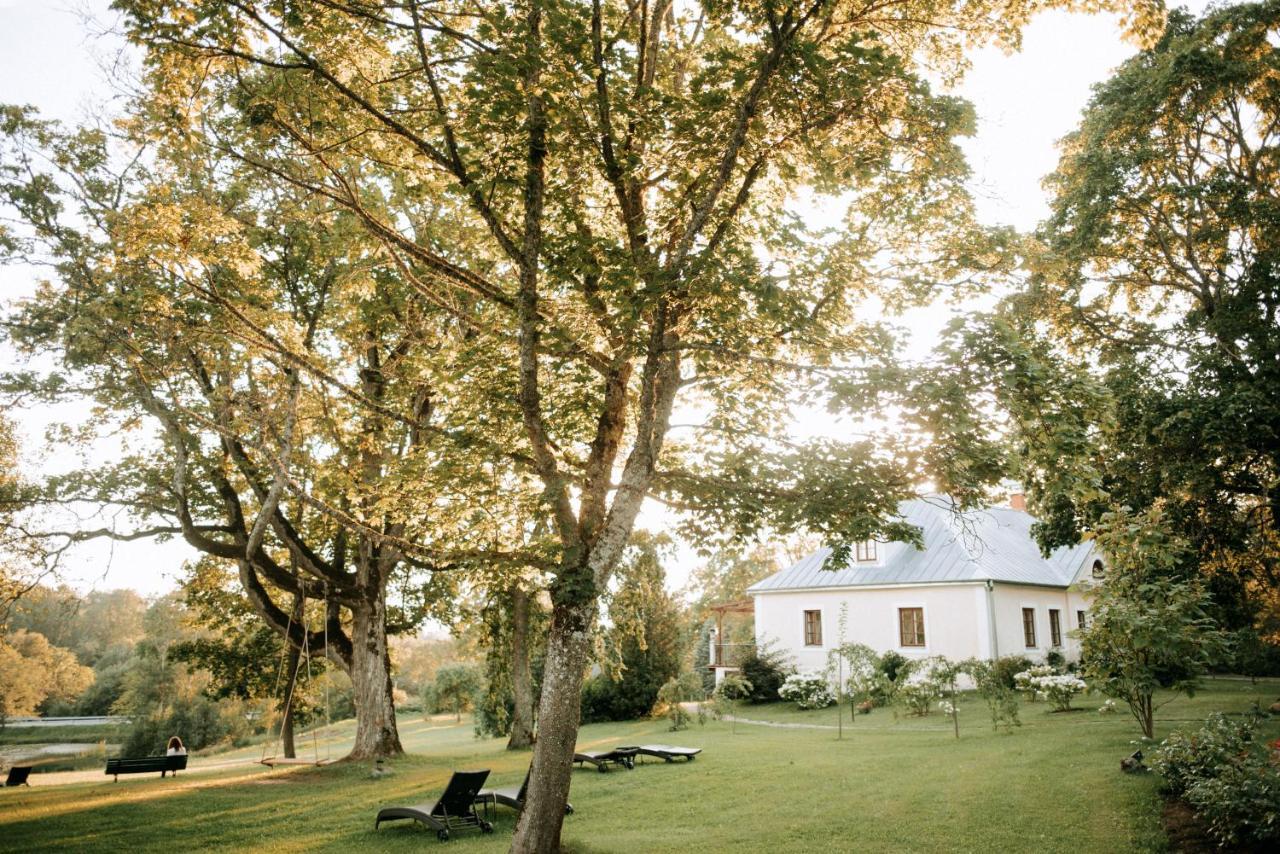 Liepupe Manor Hotel Exterior photo